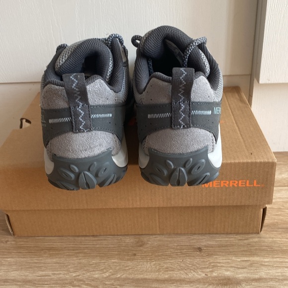 Merrell Black and Gray Trail Hiking Shoes - Picture 7 of 7